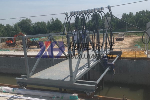 行車(chē)式刮泥機(jī)